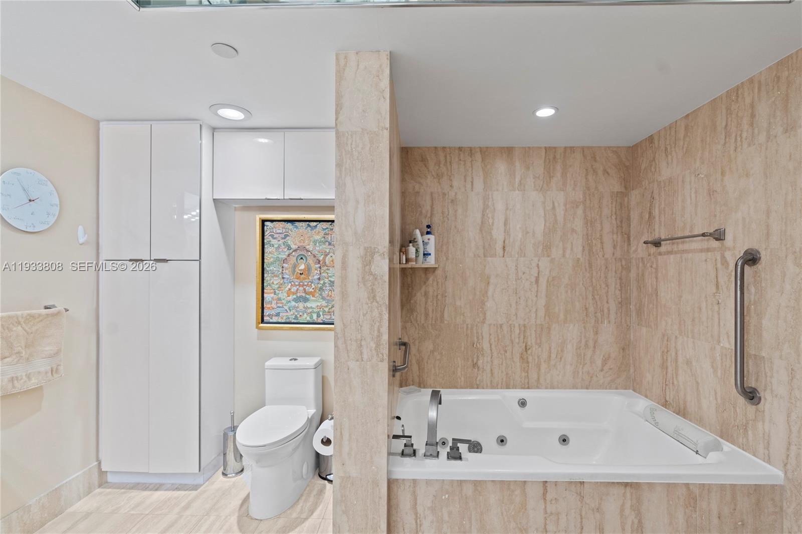 3598 Yacht Club Dr # 1003