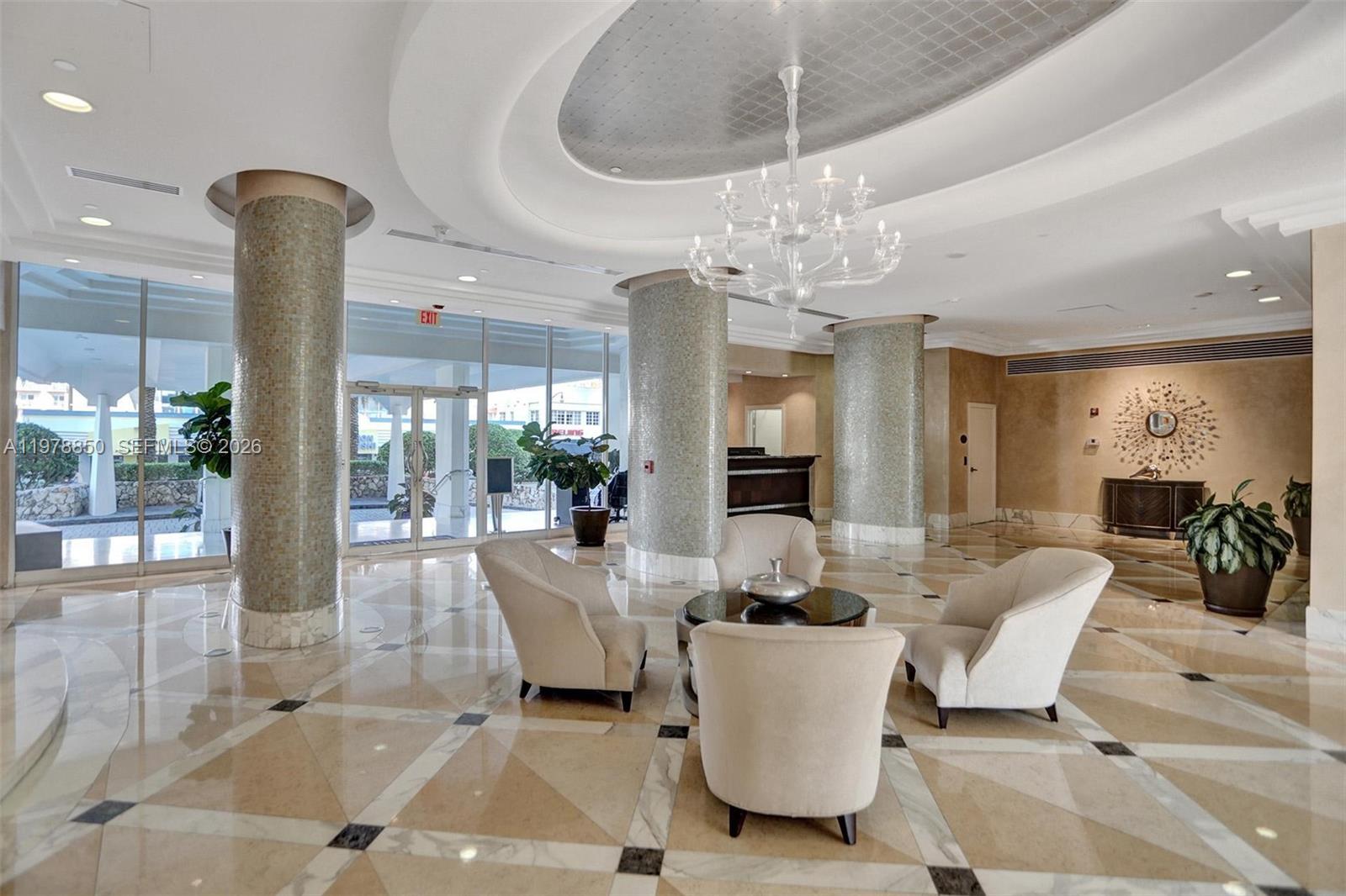 6917 Collins Ave # 915