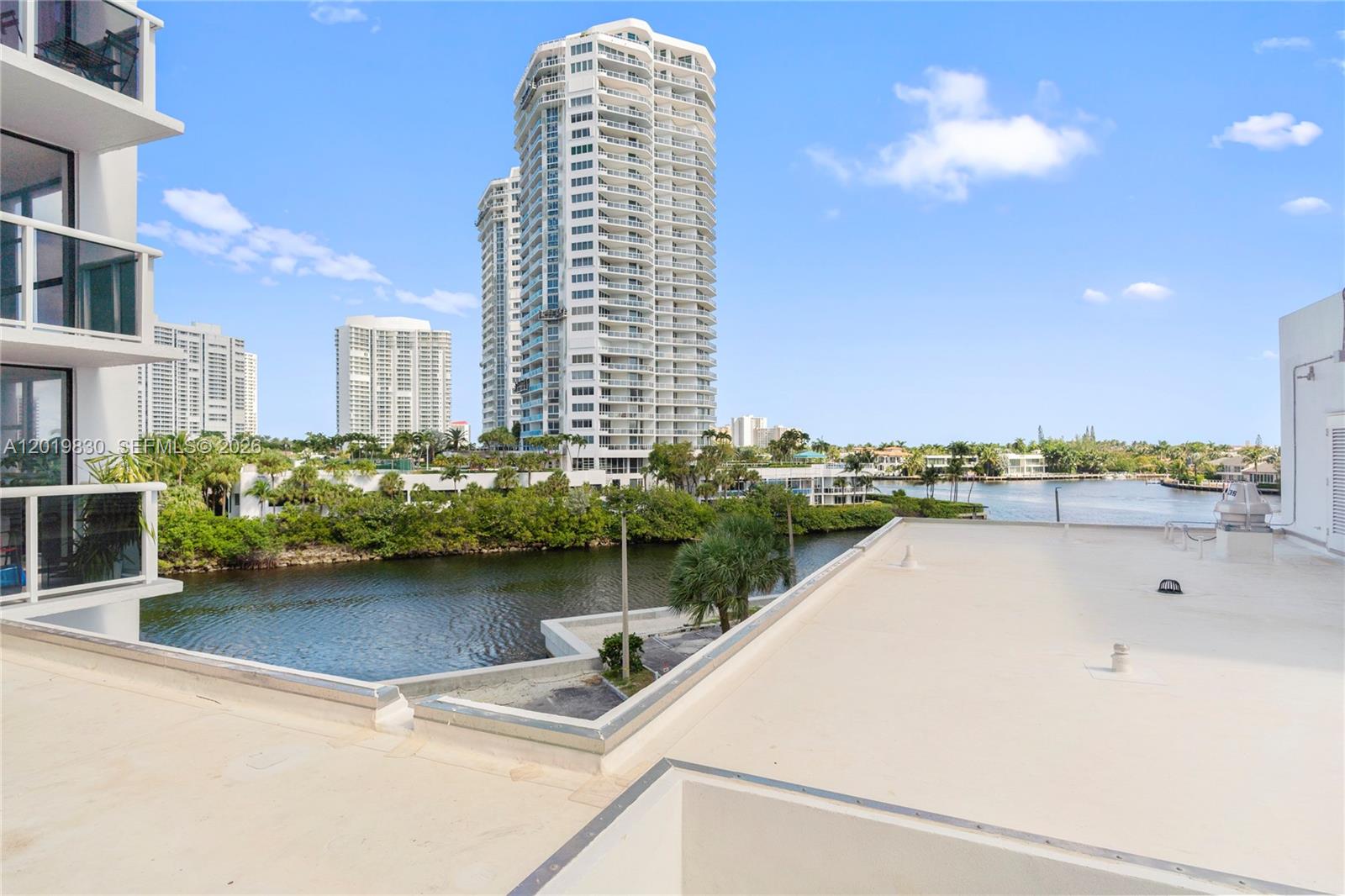 20505 E Country Club Dr # 434