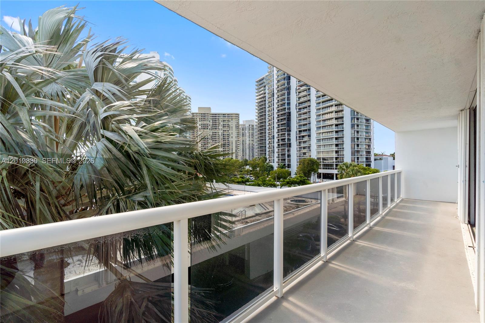 20505 E Country Club Dr # 434