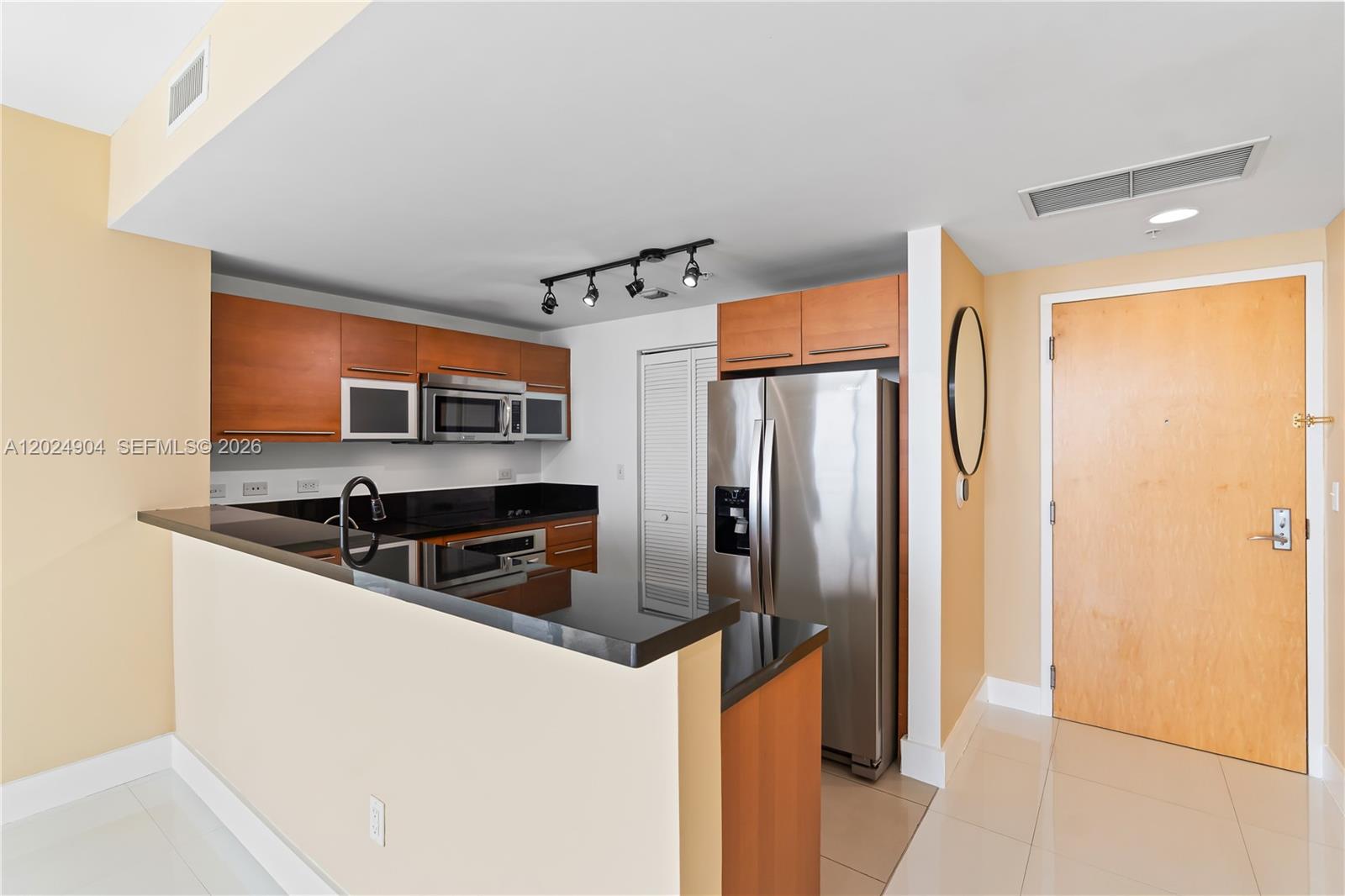 244 Biscayne Blvd # 3108
