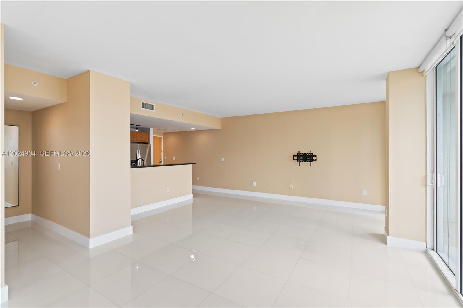 244 Biscayne Blvd # 3108