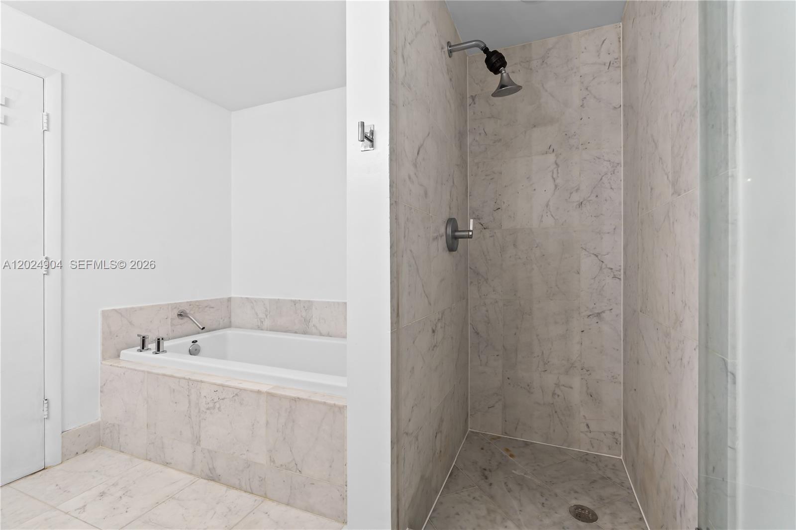 244 Biscayne Blvd # 3108