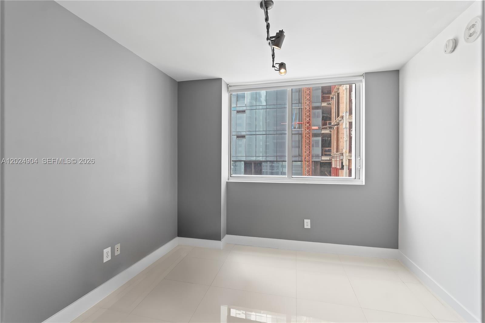 244 Biscayne Blvd # 3108