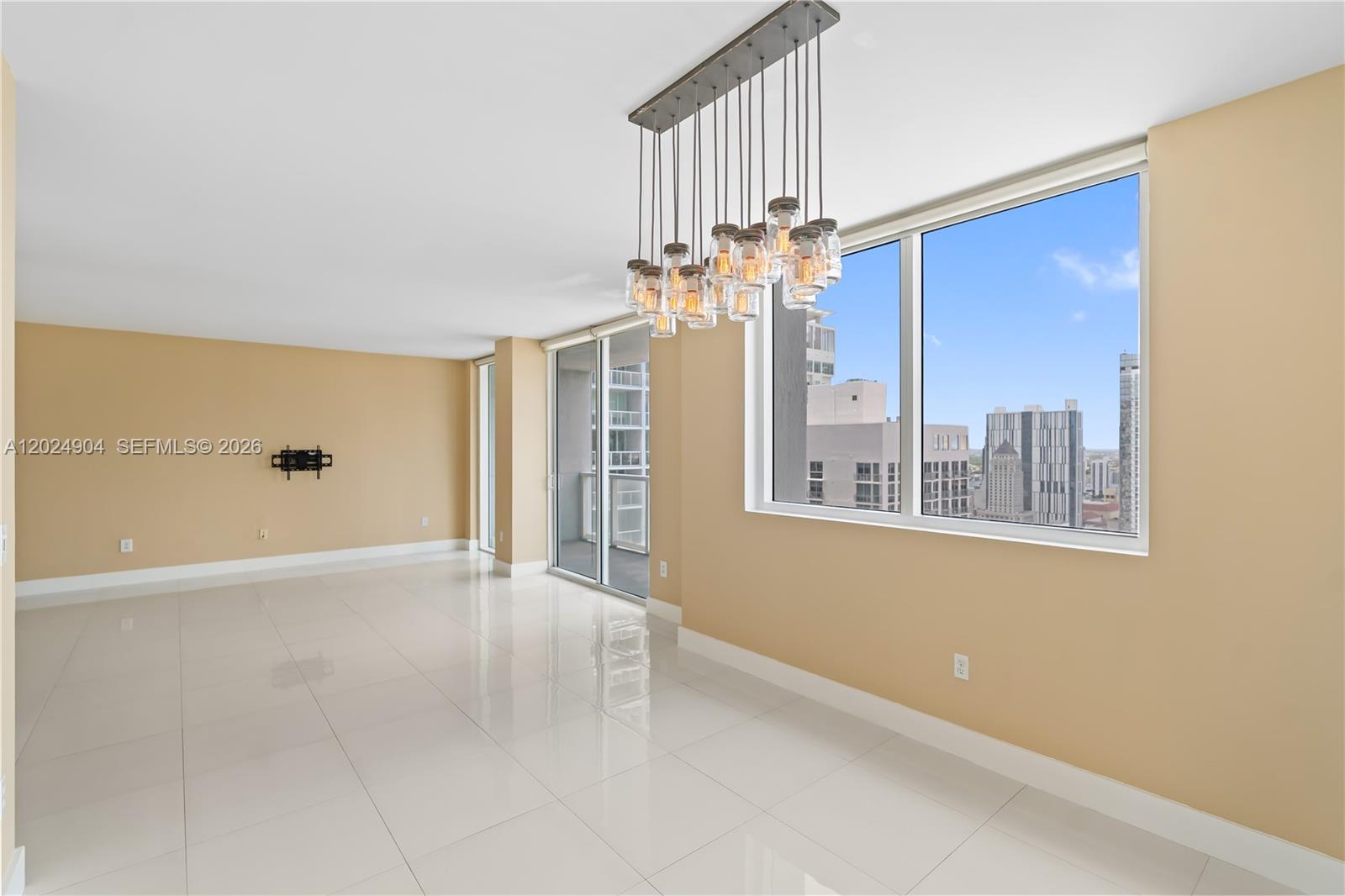 244 Biscayne Blvd # 3108