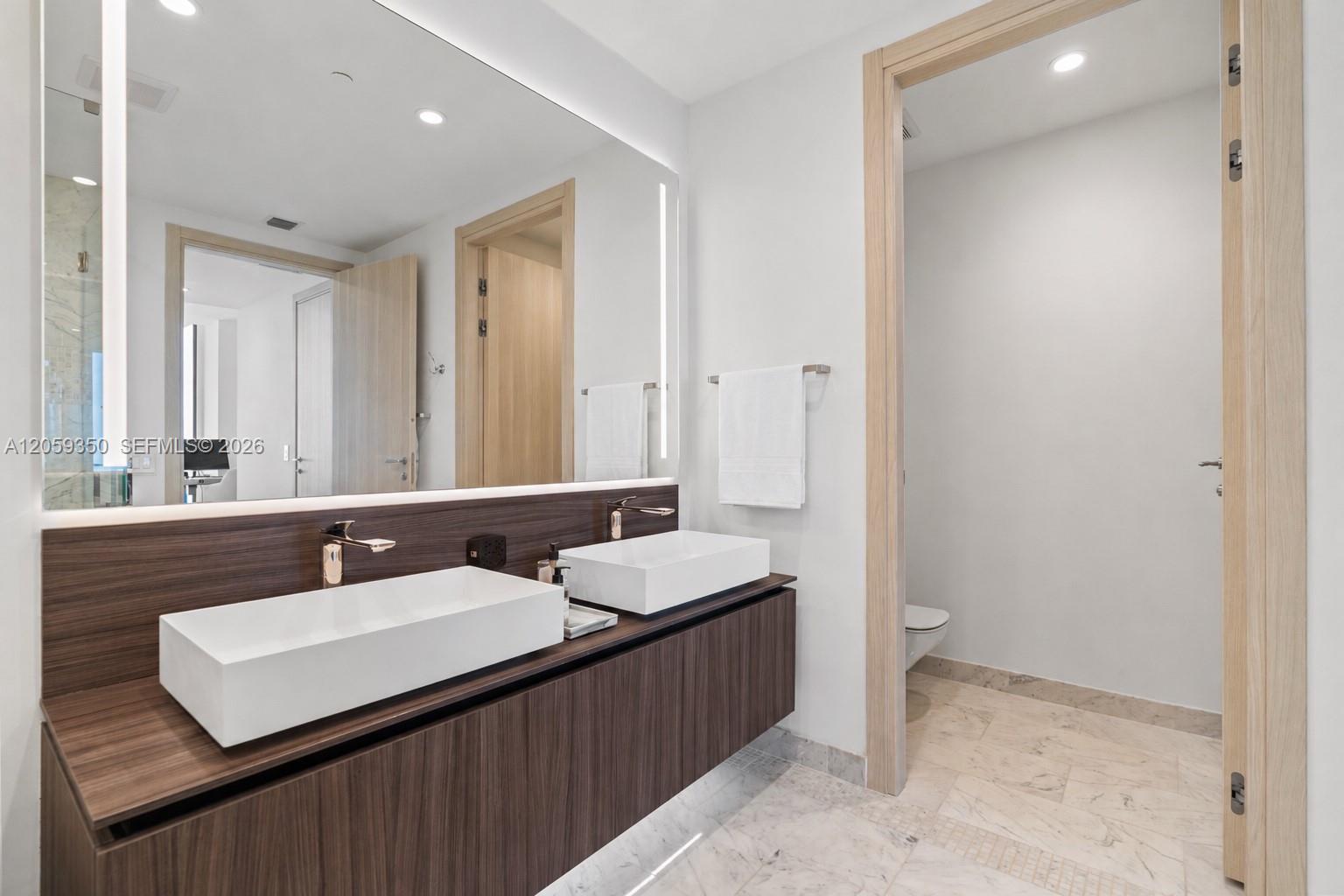 1000 Brickell Unit: PH6106