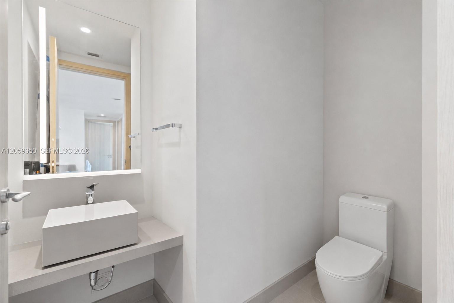 1000 Brickell Unit: PH6106