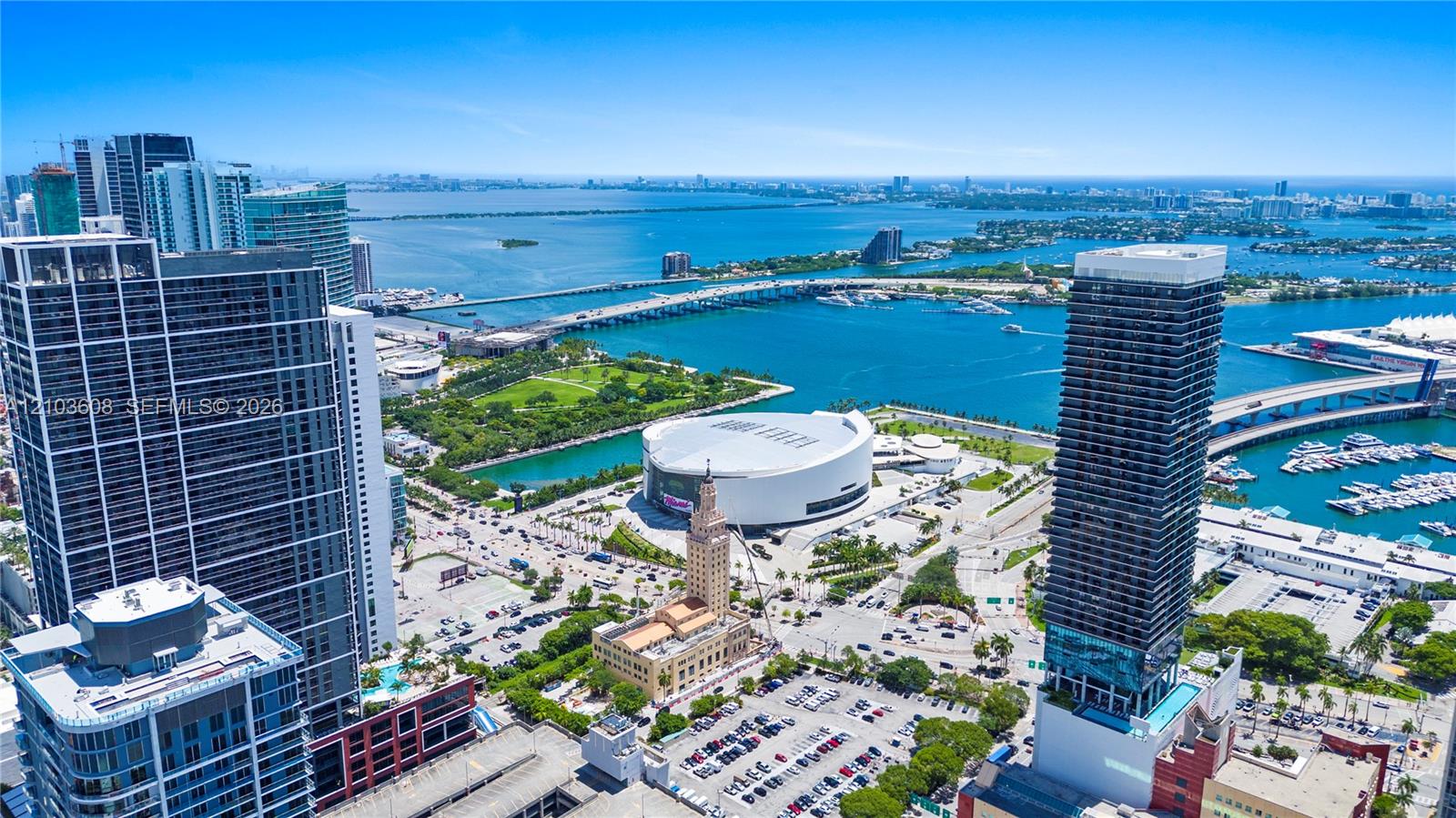 244 Biscayne Blvd # 4308