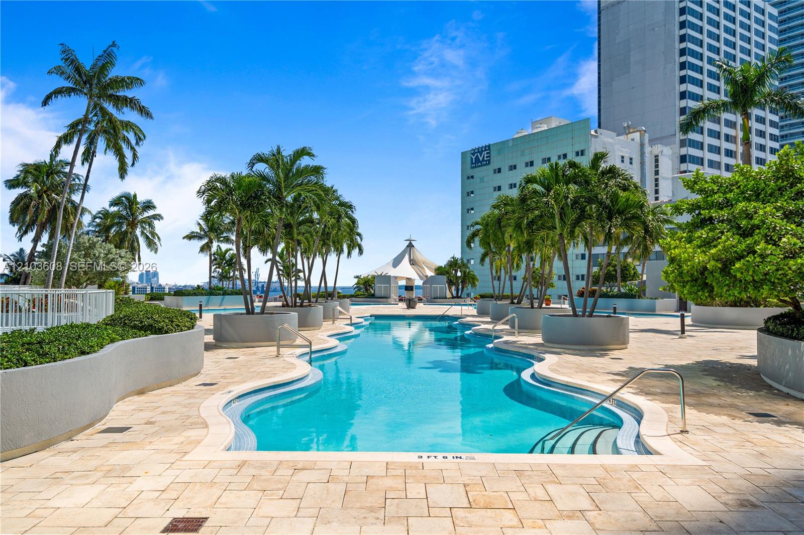244 Biscayne Blvd # 4308