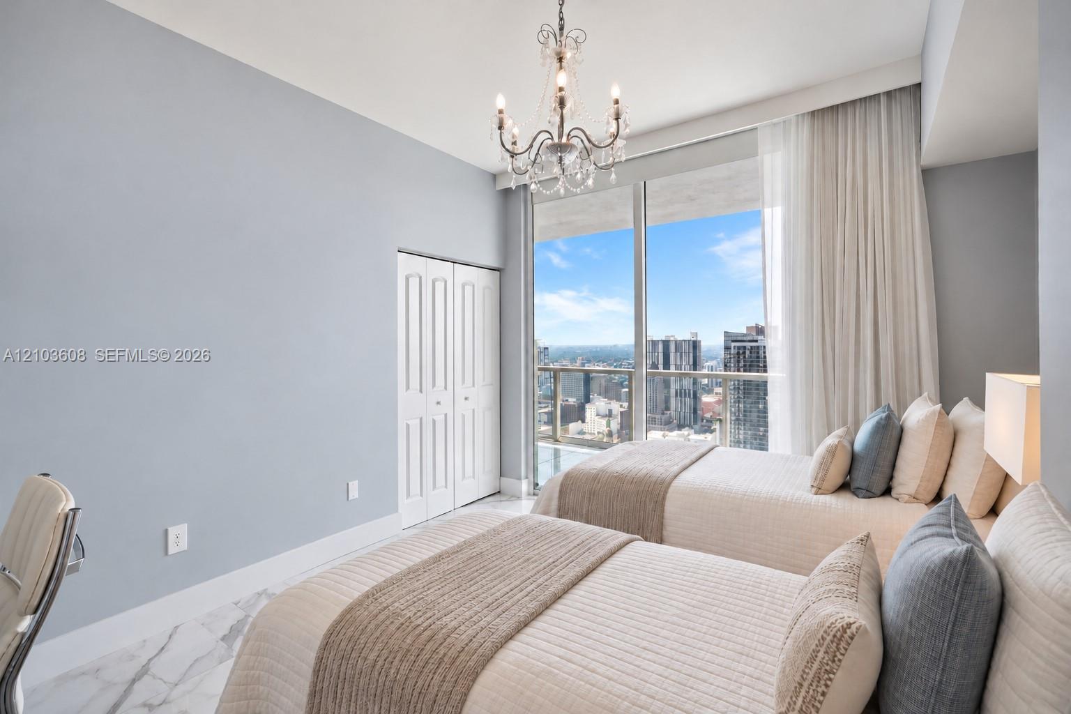 244 Biscayne Blvd # 4308