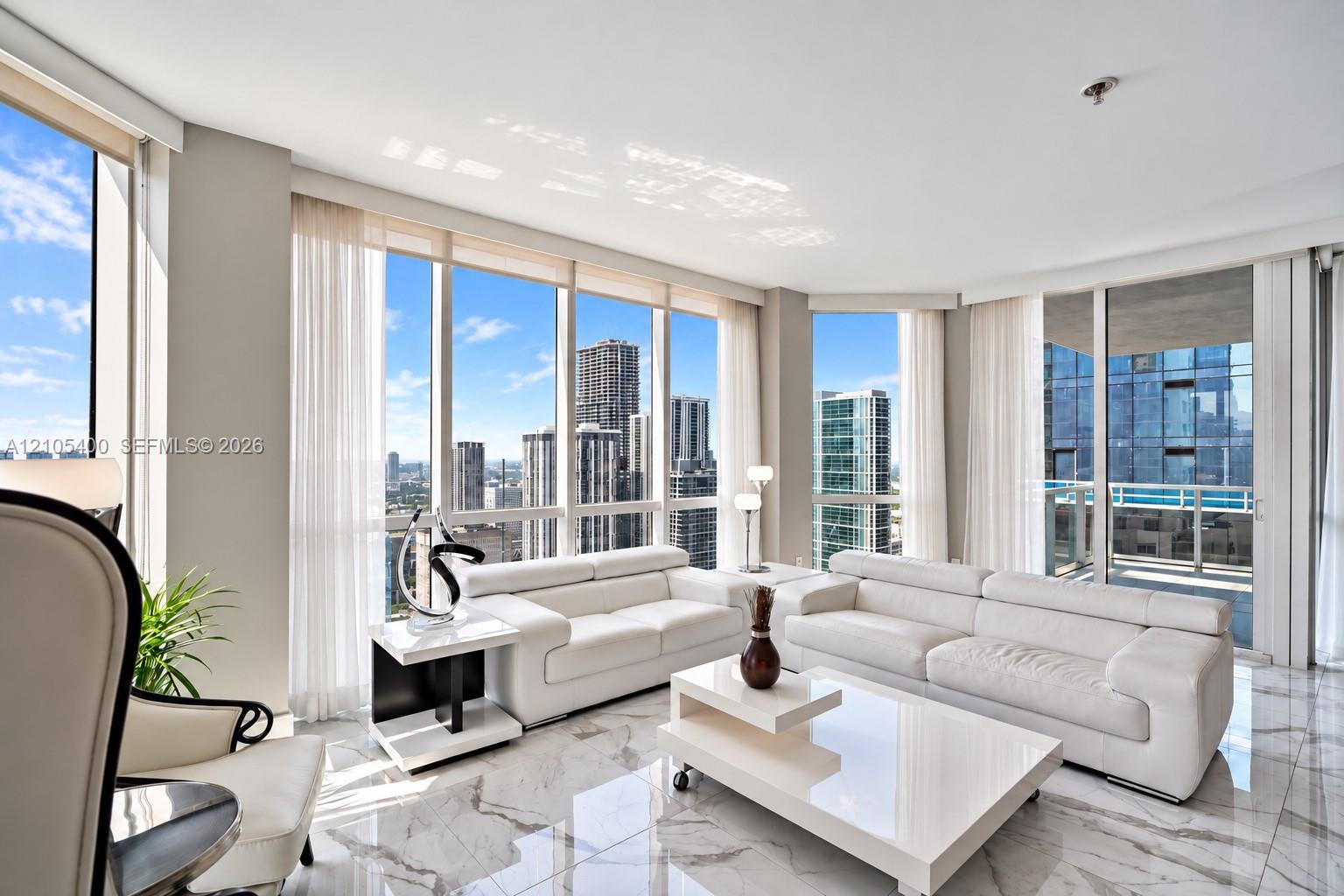 244 Biscayne Blvd # 4308