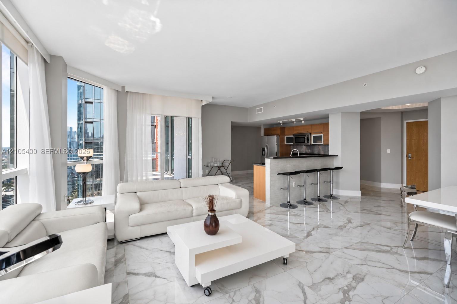 244 Biscayne Blvd # 4308