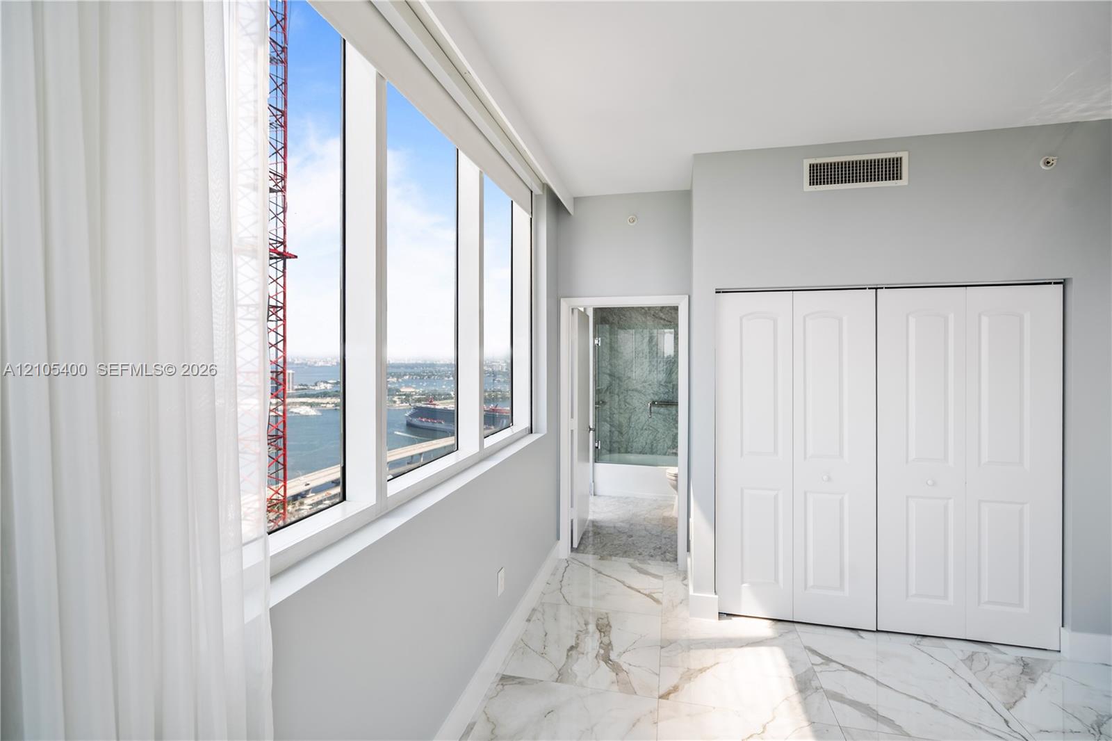 244 Biscayne Blvd # 4308