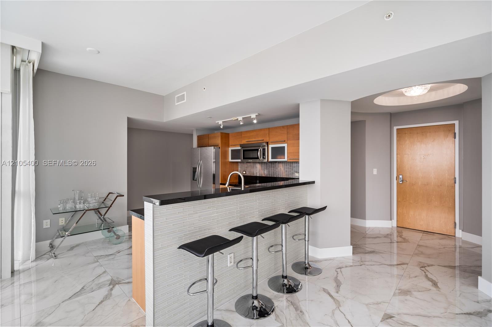 244 Biscayne Blvd # 4308