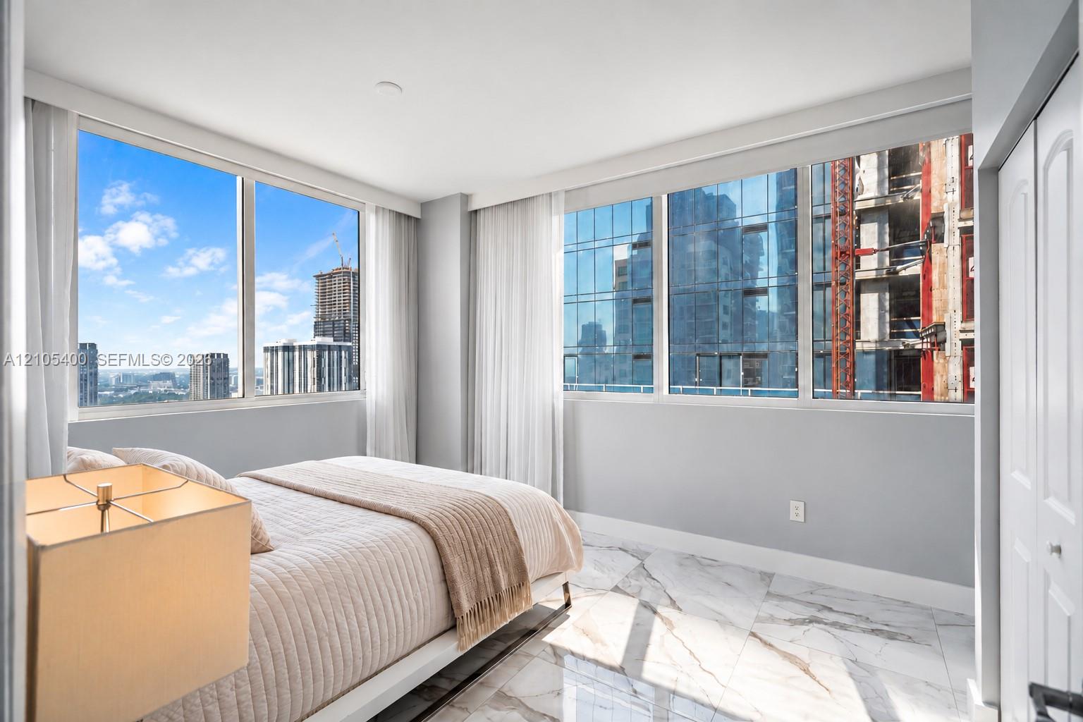 244 Biscayne Blvd # 4308