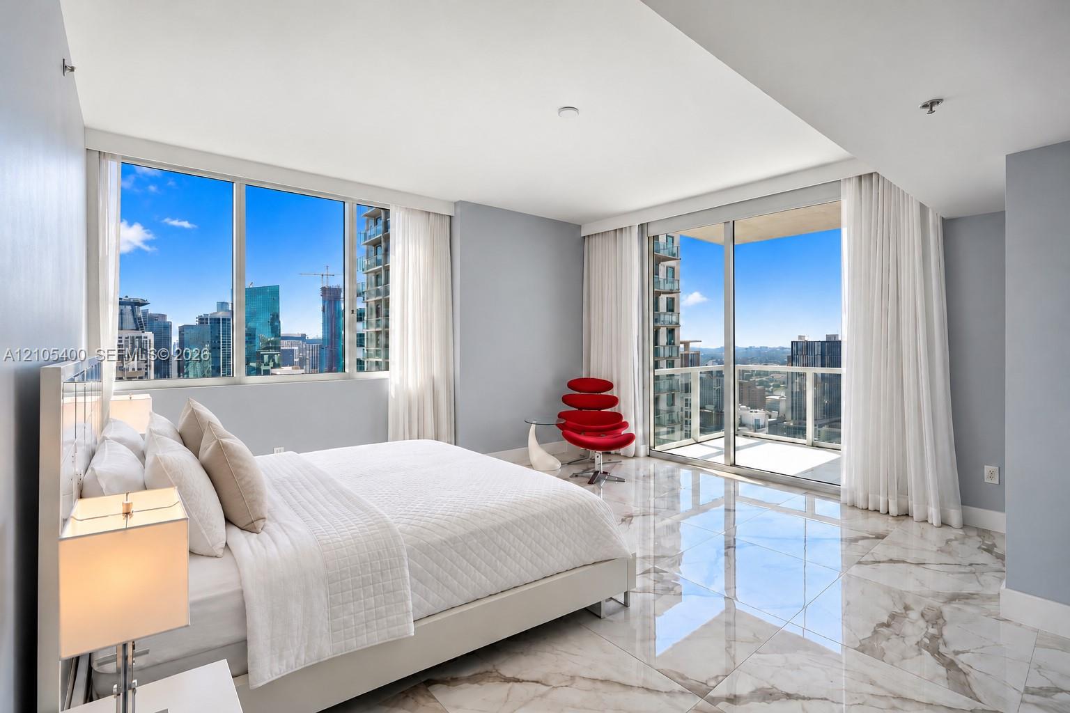 244 Biscayne Blvd # 4308