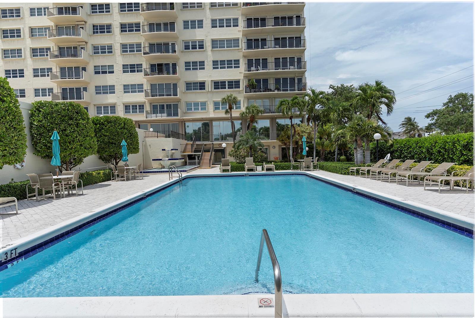 2500 E Las Olas Boulevard # 1703