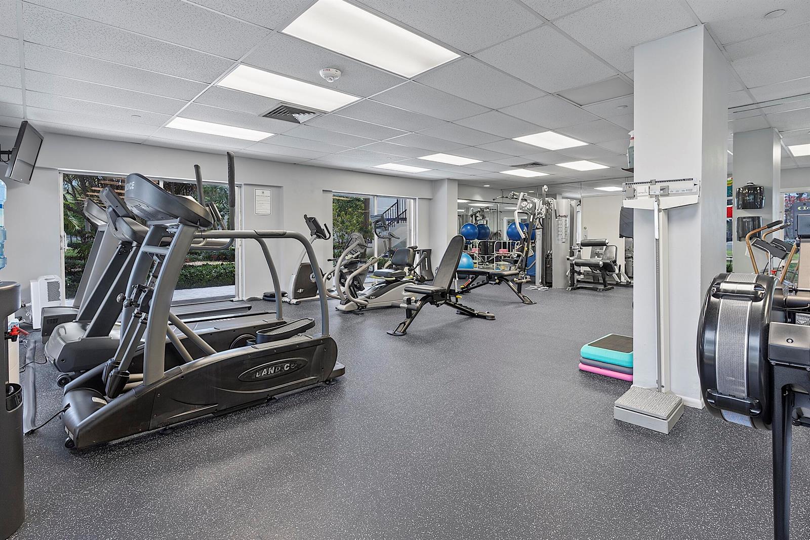 2500 E Las Olas Boulevard # 1703