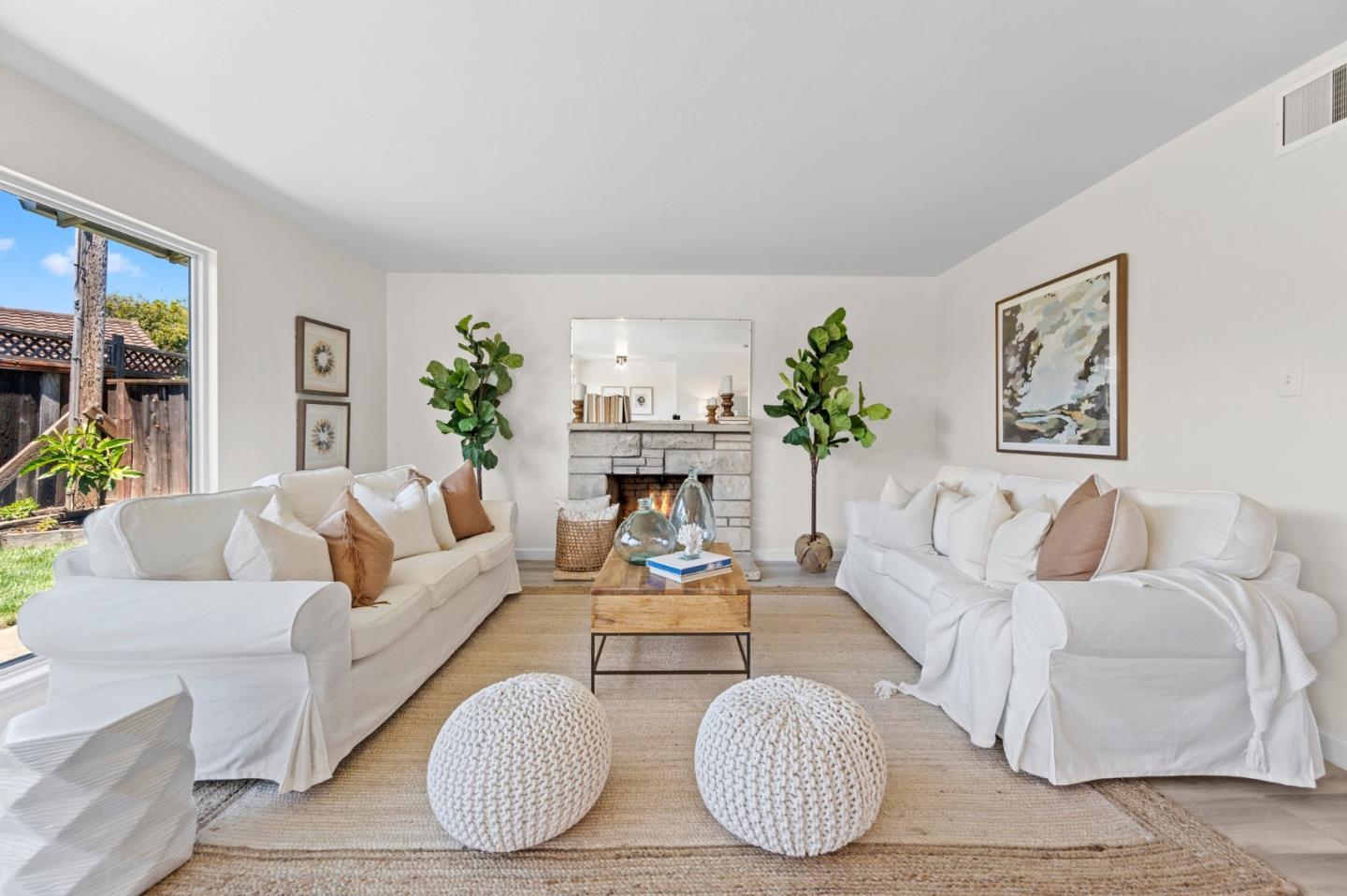 3312-3314 Los Prados Street