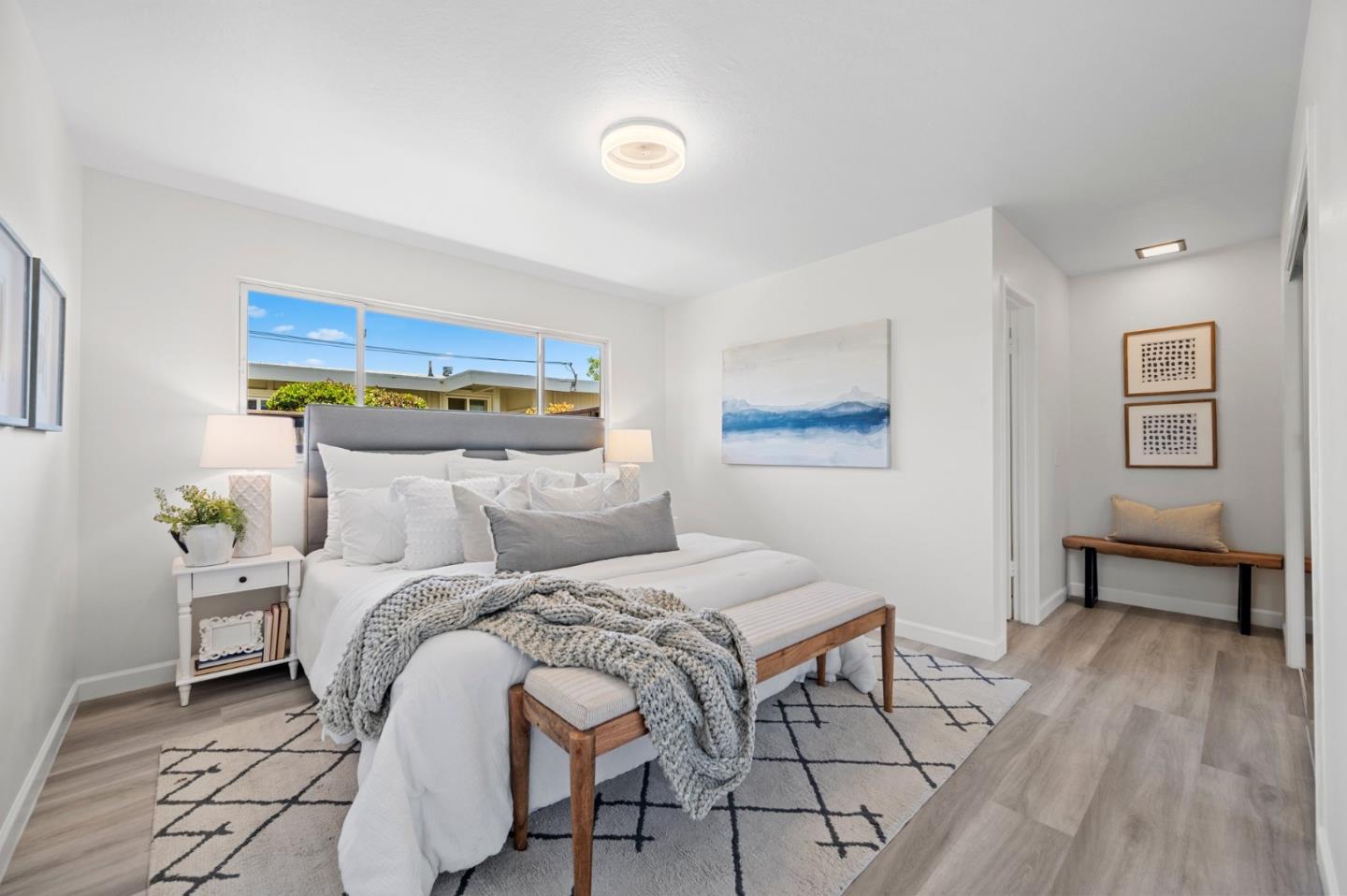 3312-3314 Los Prados Street