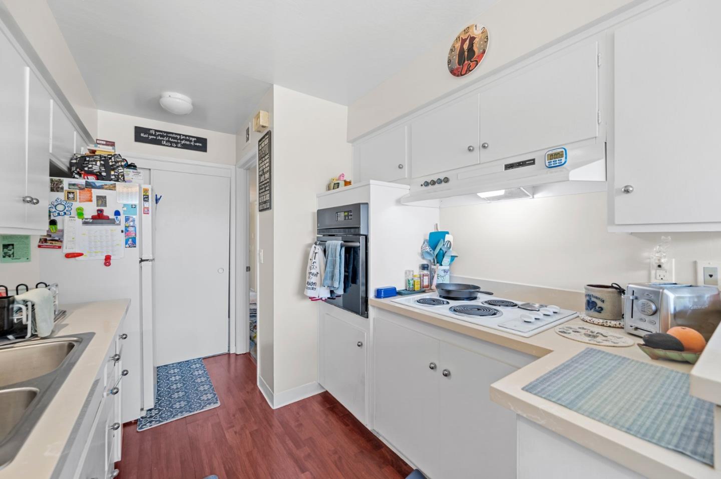 3312-3314 Los Prados Street