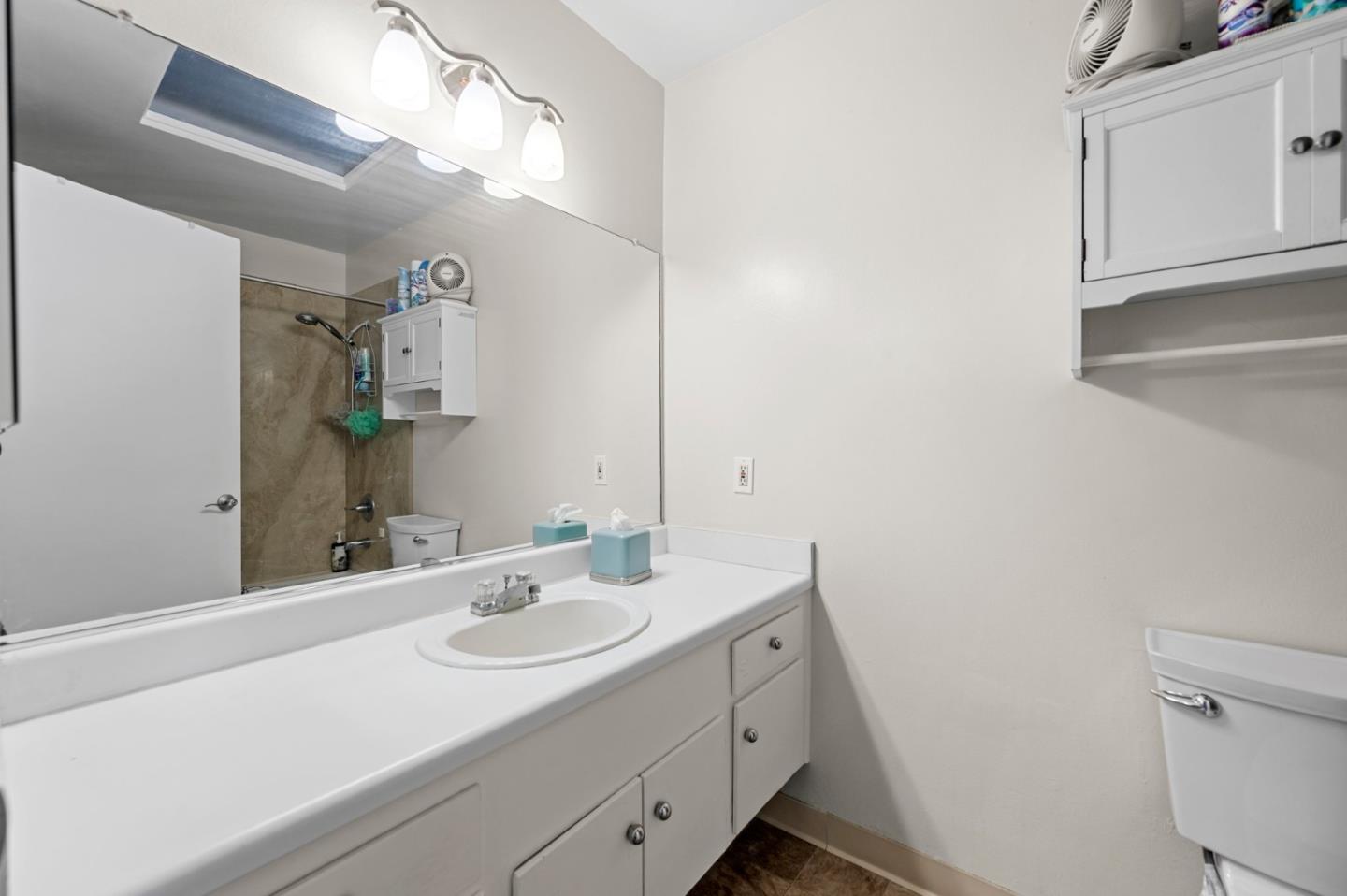 3312-3314 Los Prados Street