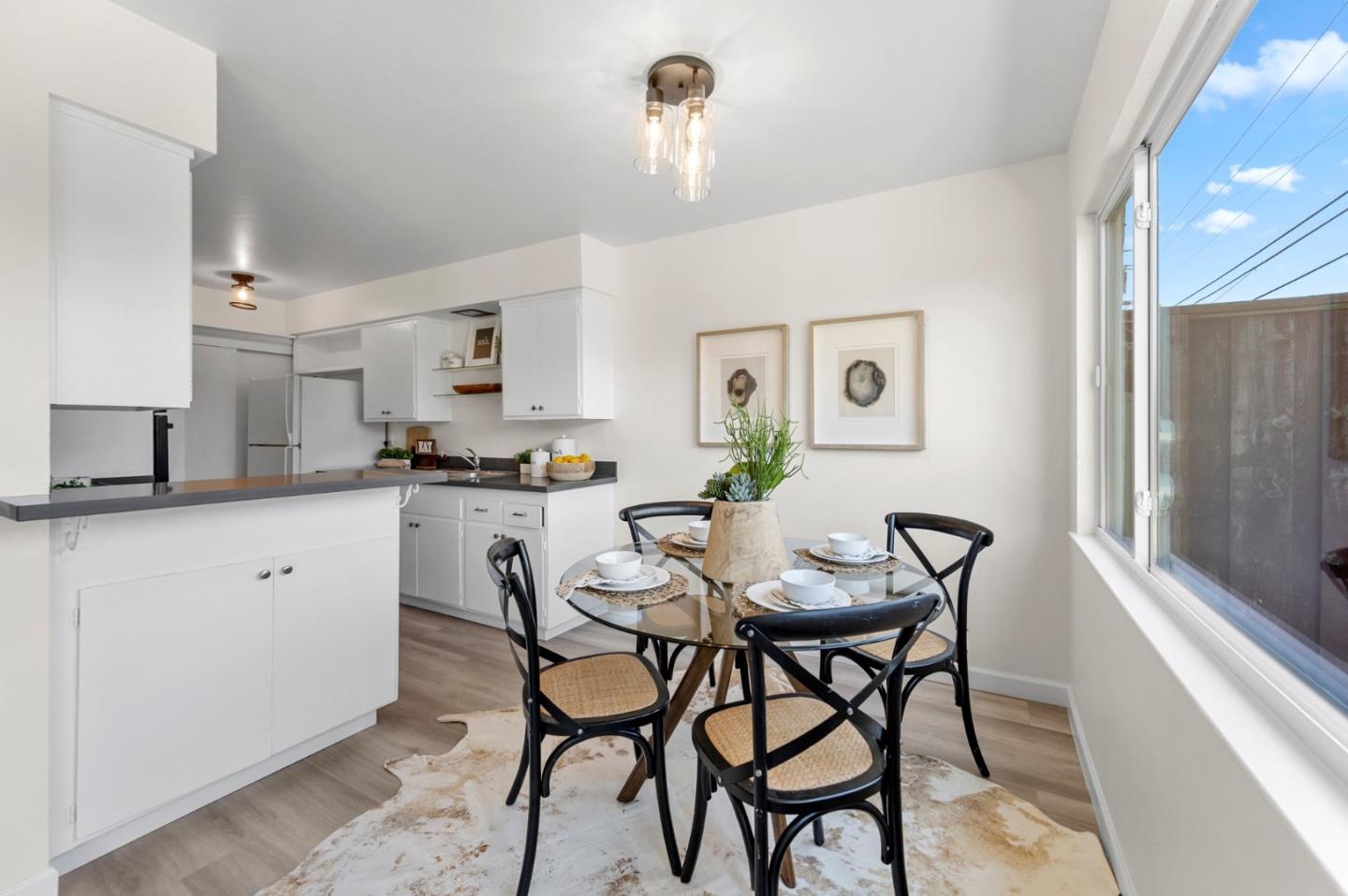 3312-3314 Los Prados Street