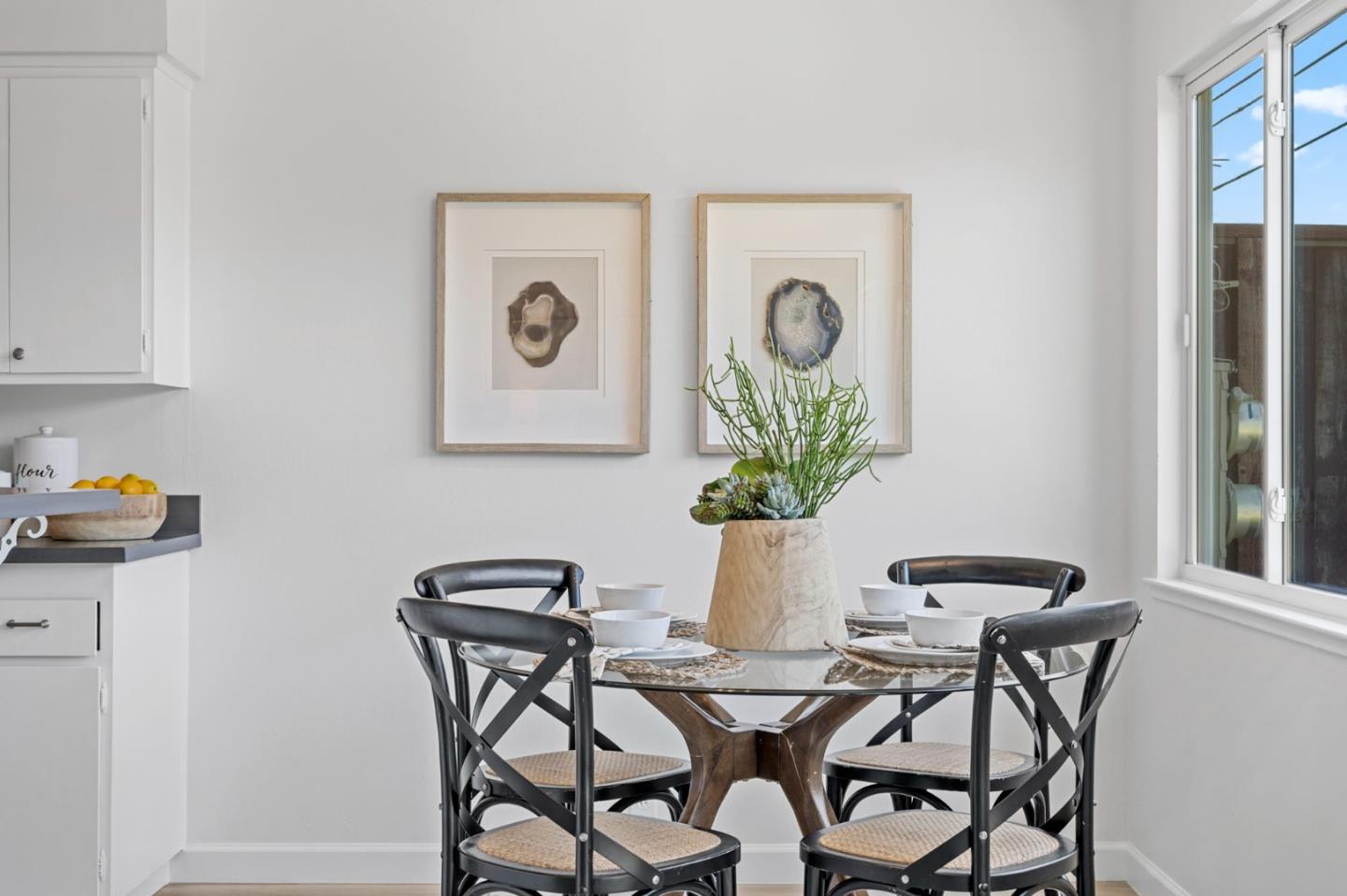 3312-3314 Los Prados Street