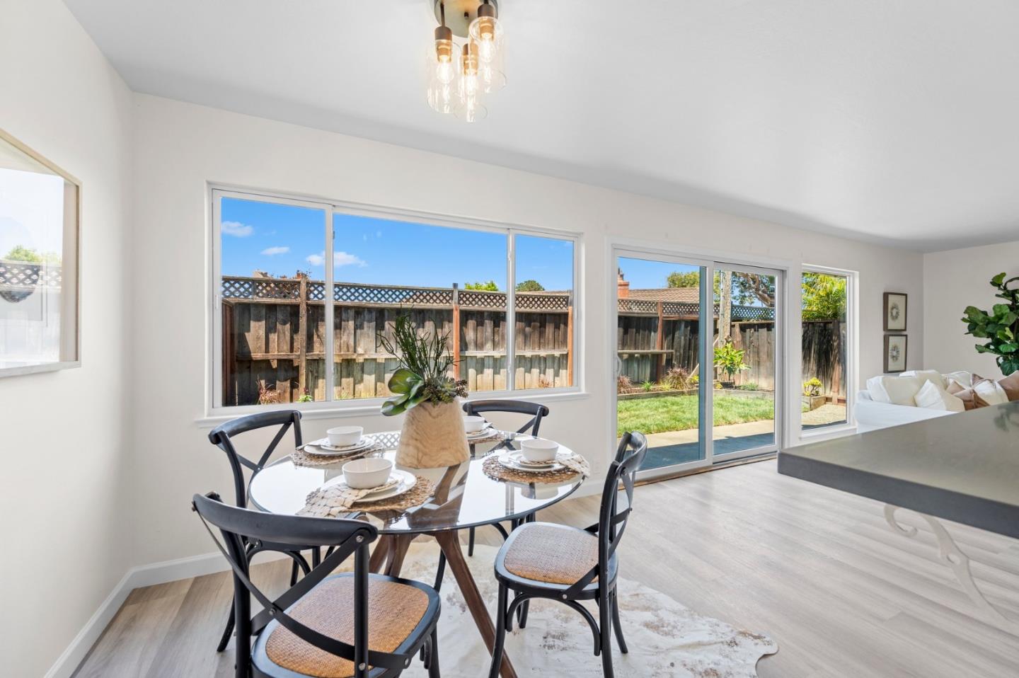 3312-3314 Los Prados Street