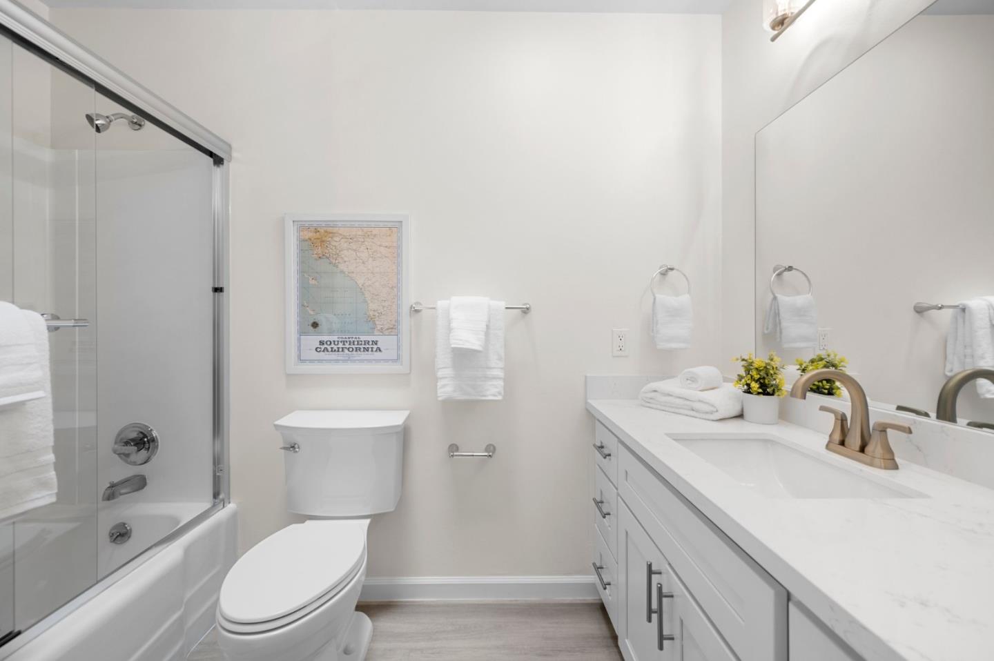 3312-3314 Los Prados Street