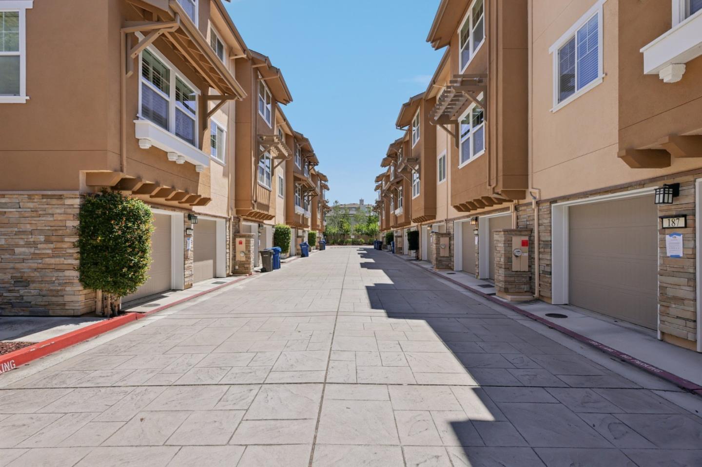 178 Salmar Terrace