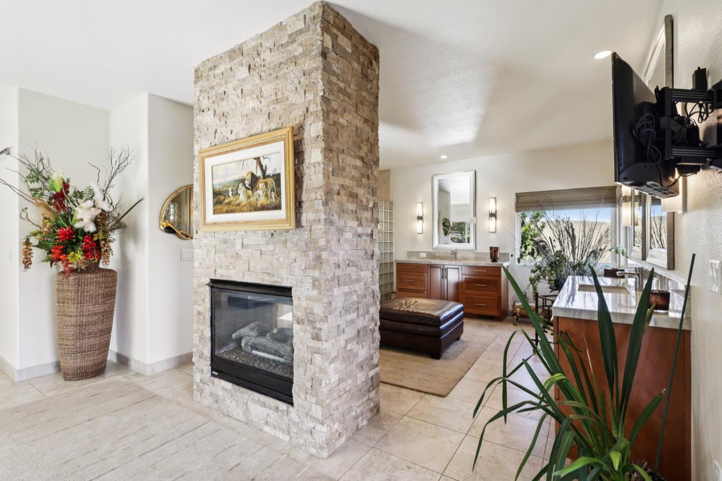 2600 Geneil Court