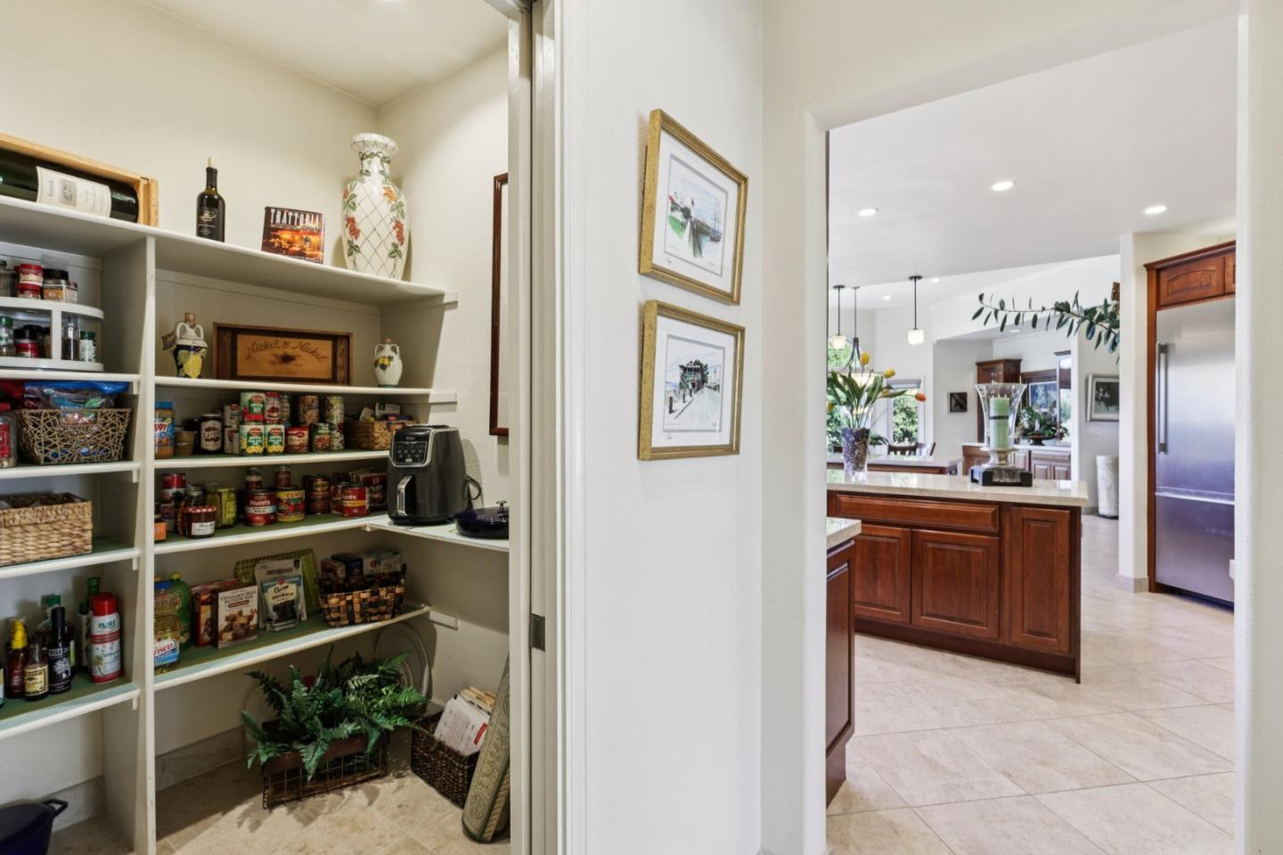 2600 Geneil Court
