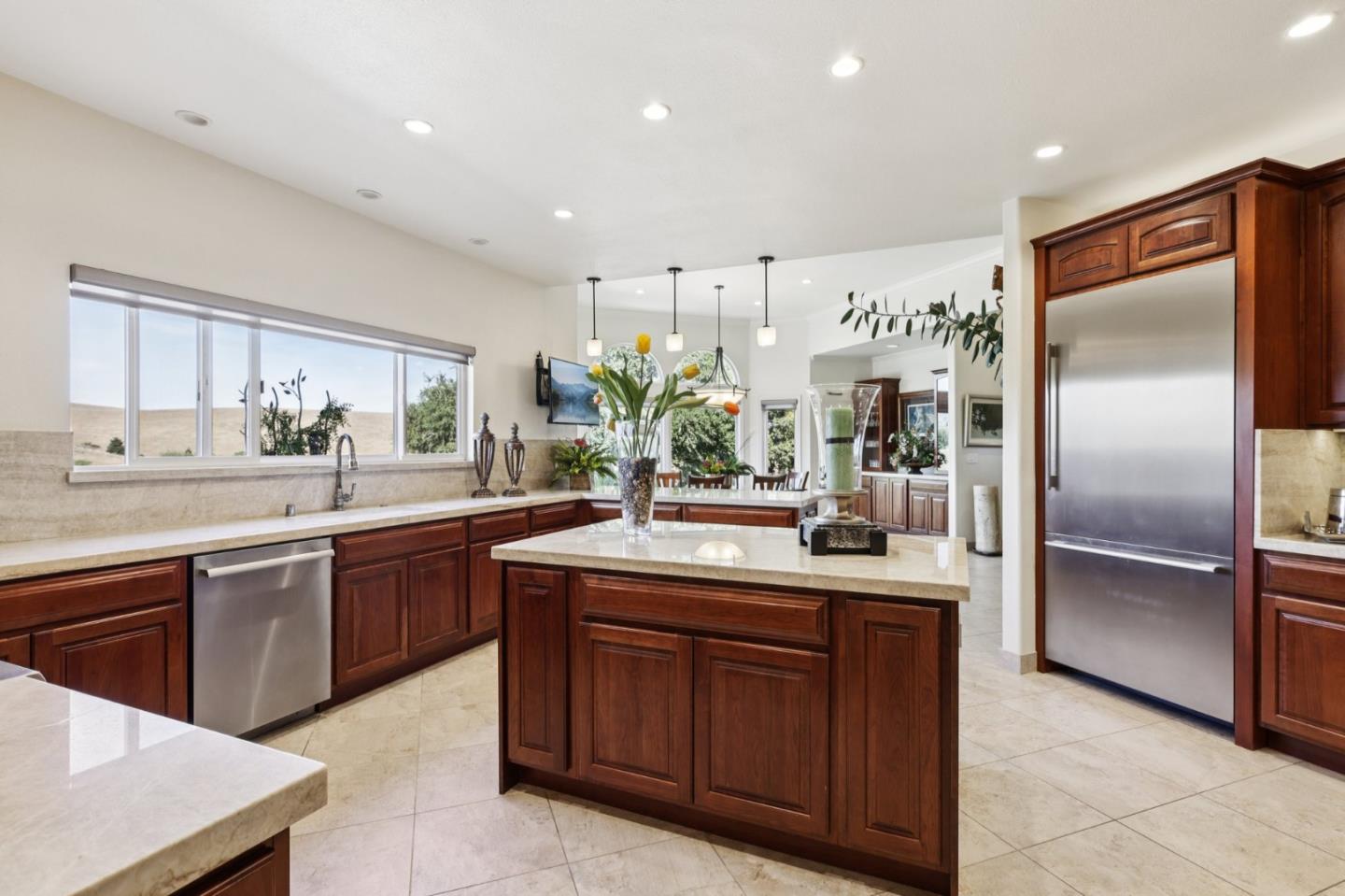 2600 Geneil Court