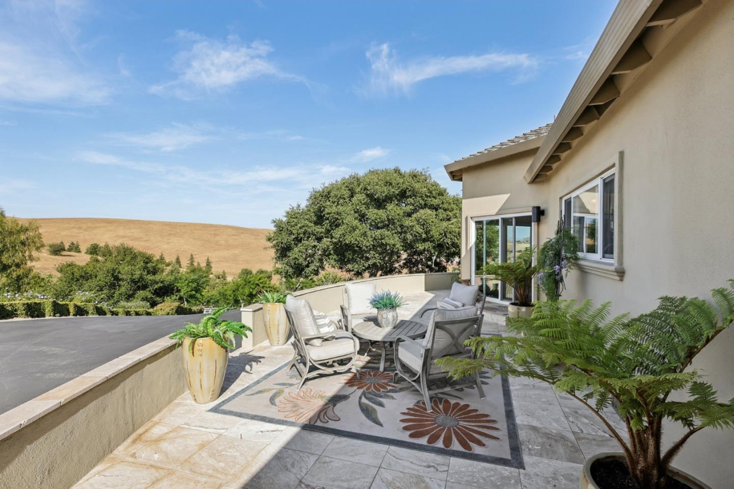 2600 Geneil Court