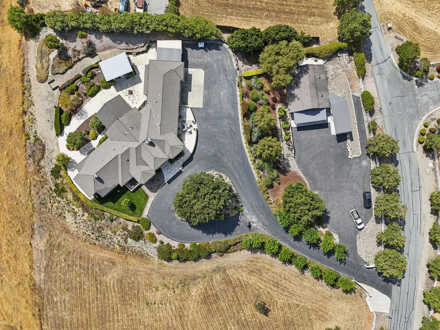 2600 Geneil Court