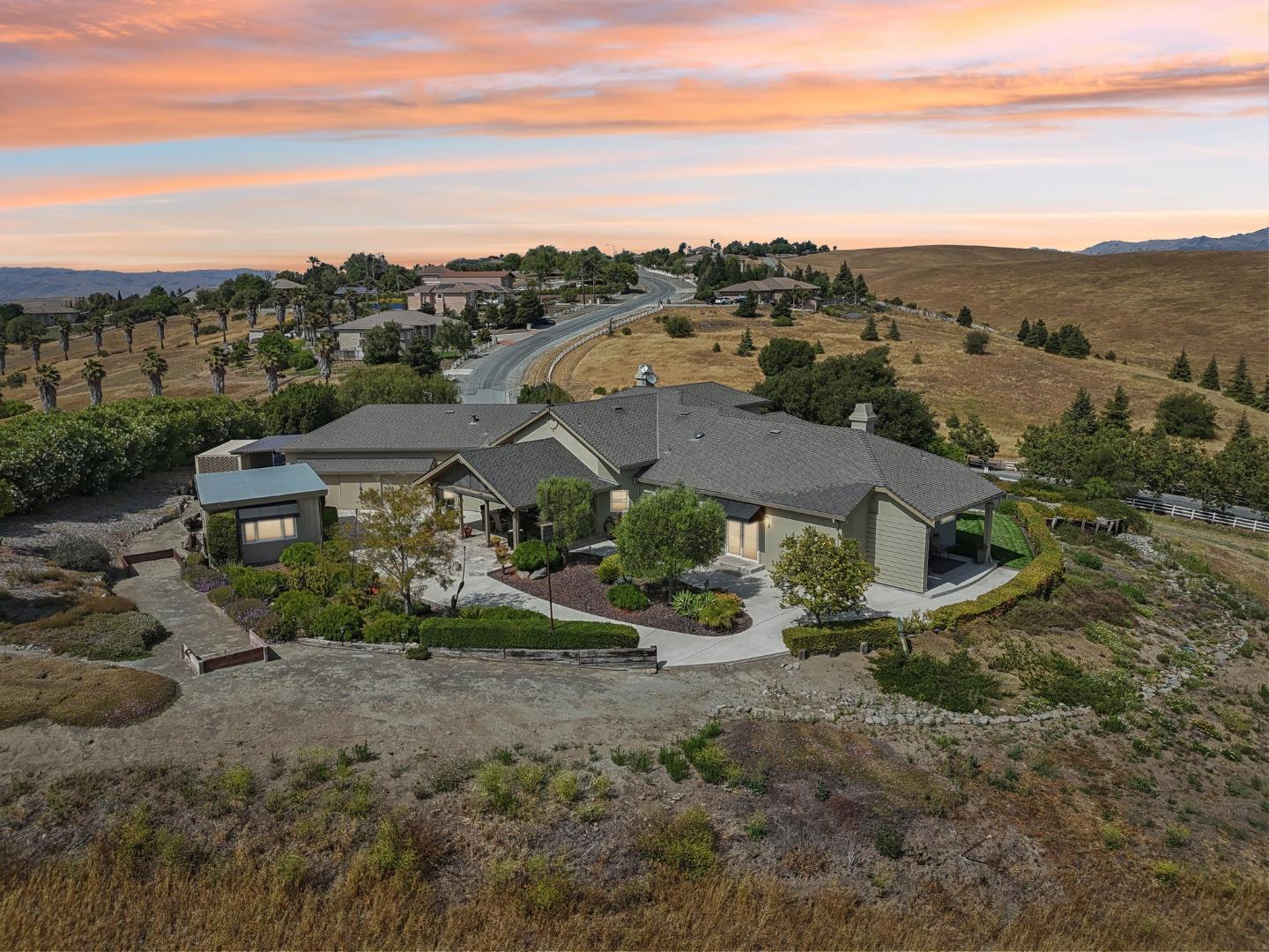 2600 Geneil Court