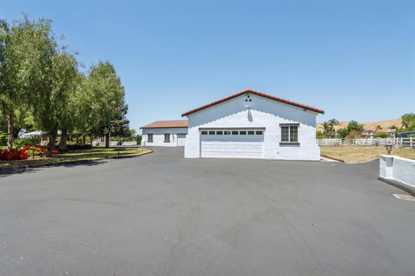 1150 Stony Brook Drive