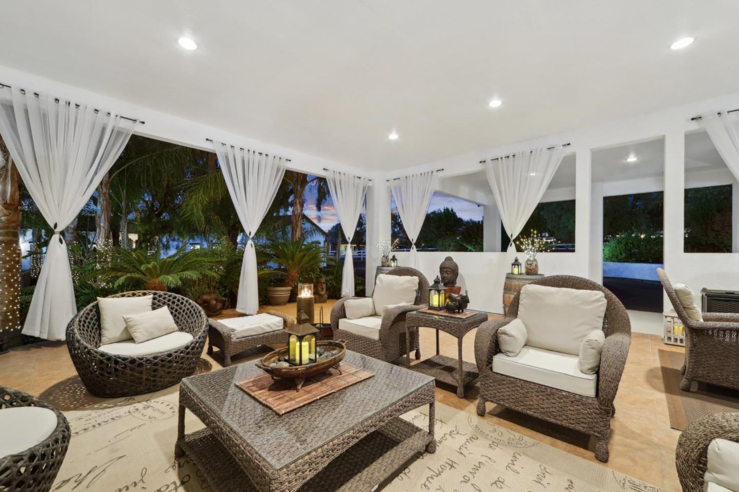 1150 Stony Brook Drive