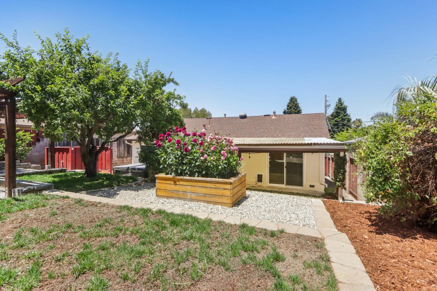 3263 Kelly Street