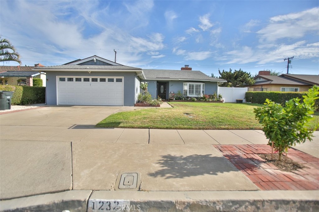 1232 E Vanowen Avenue