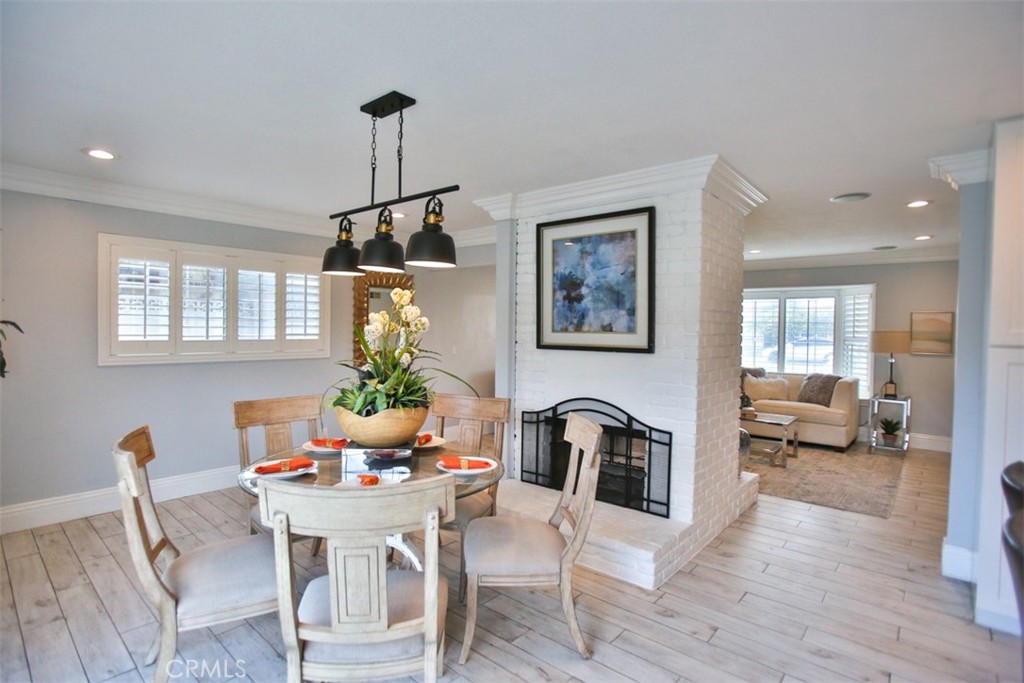 1232 E Vanowen Avenue