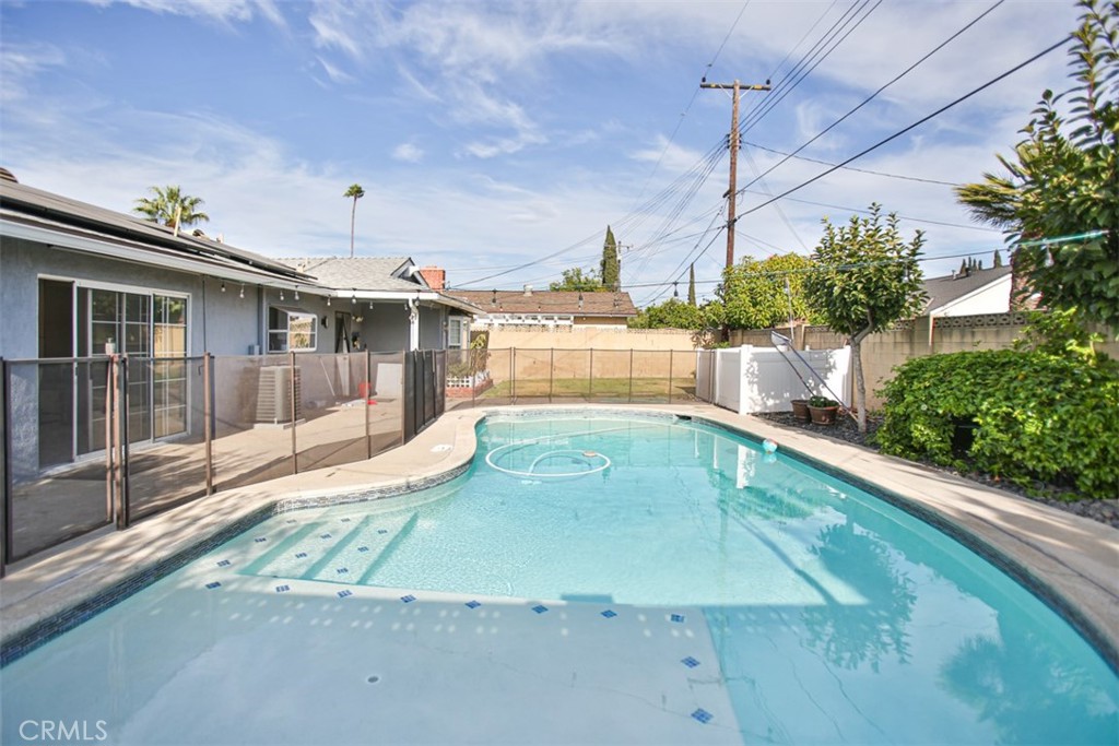 1232 E Vanowen Avenue