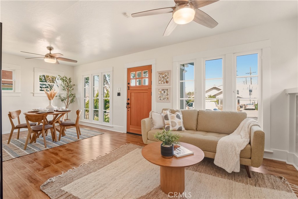 240 E Eldridge