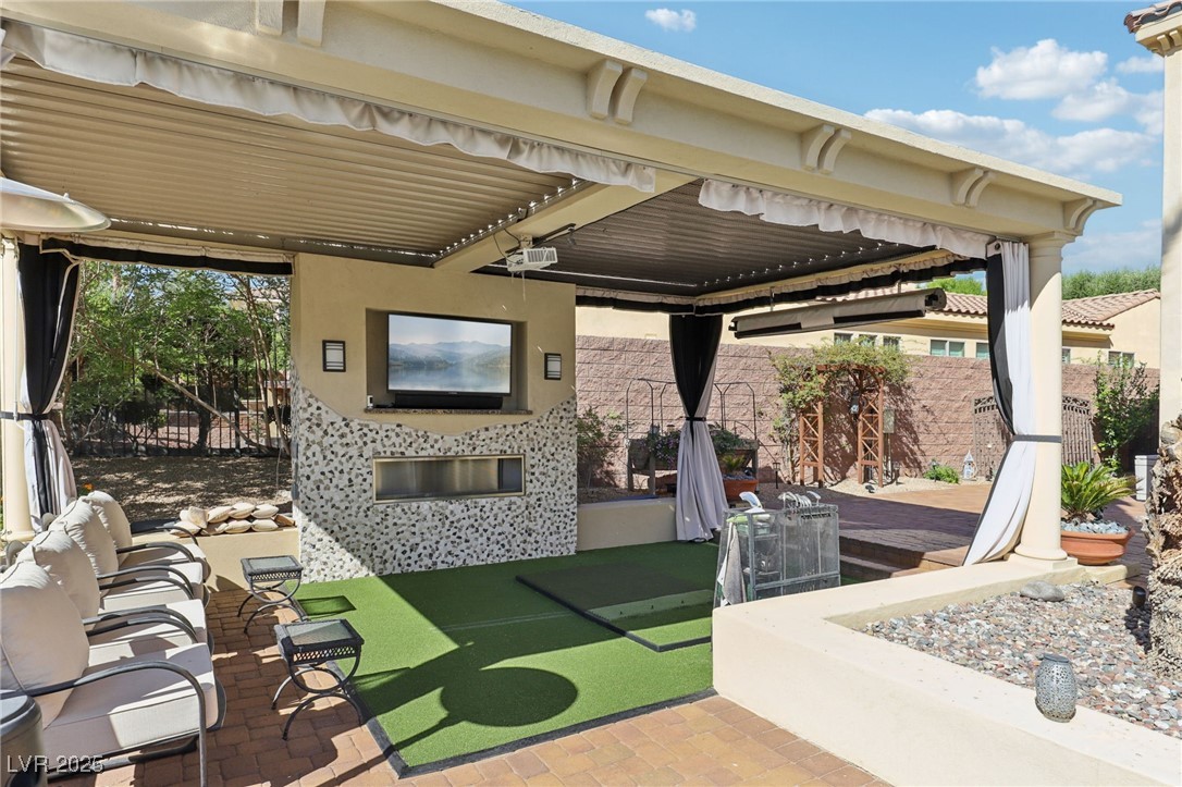14 Benevolo Drive