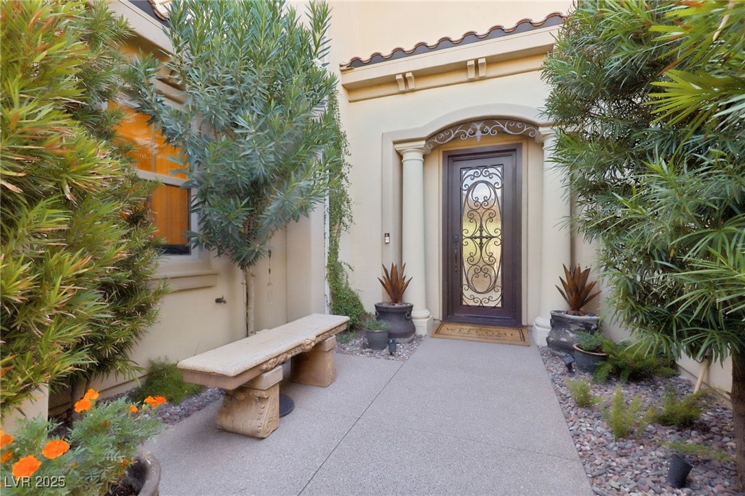 14 Benevolo Drive