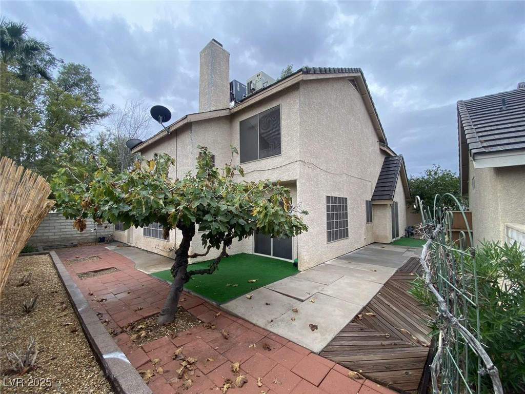 2624 Cathedral Lane