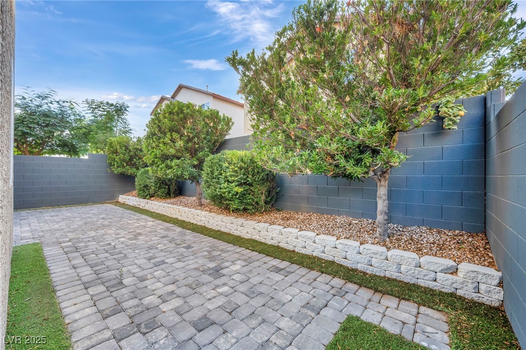 10437 Camp Rock Court