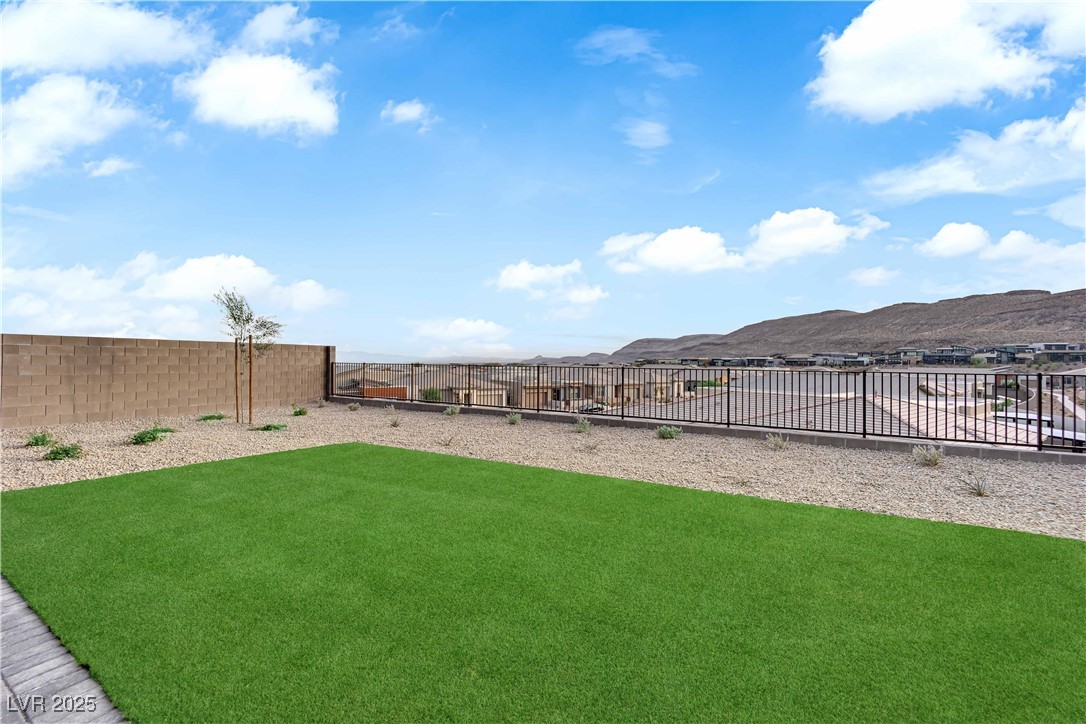 11079 Rolling Vista Drive
