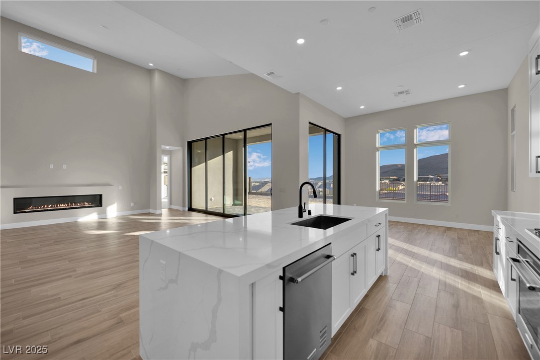 11079 Rolling Vista Drive
